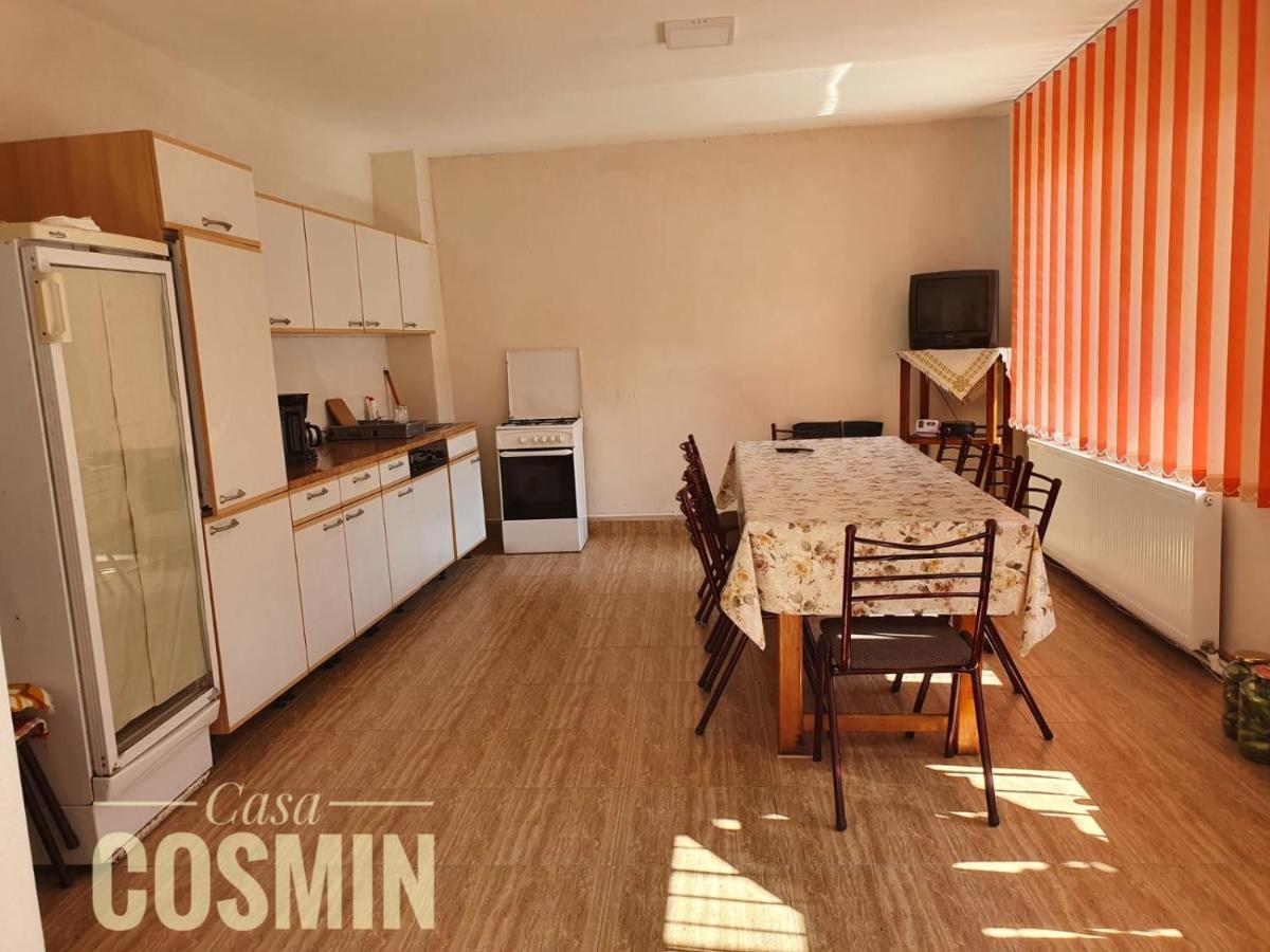 Casa Cosmin Cincu Hotel Exterior photo
