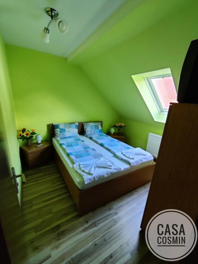 Casa Cosmin Cincu Hotel Exterior photo