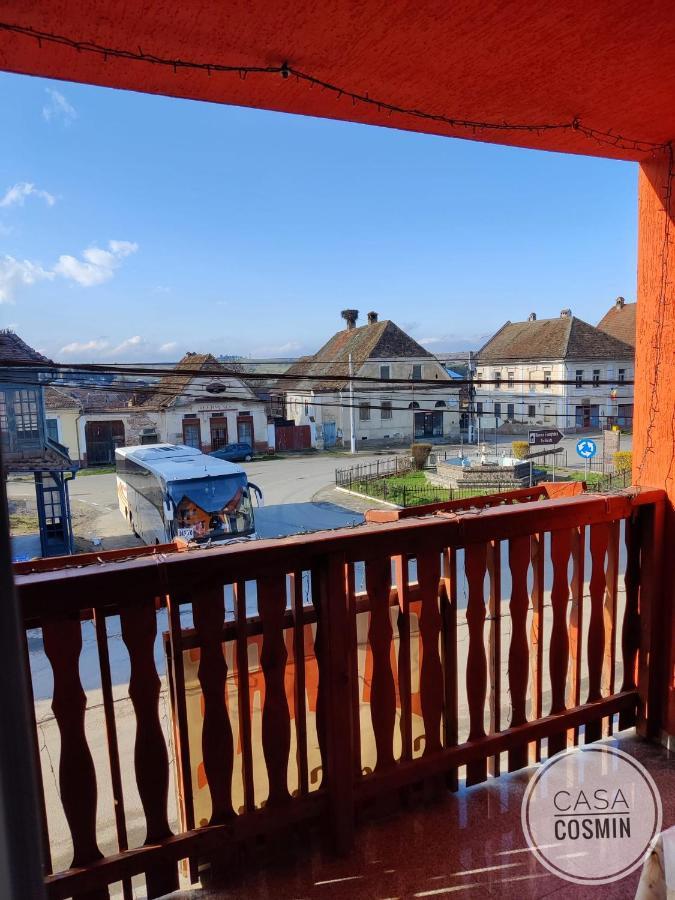 Casa Cosmin Cincu Hotel Exterior photo