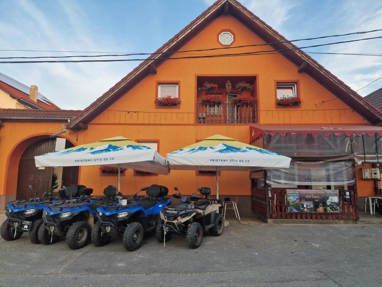 Casa Cosmin Cincu Hotel Exterior photo